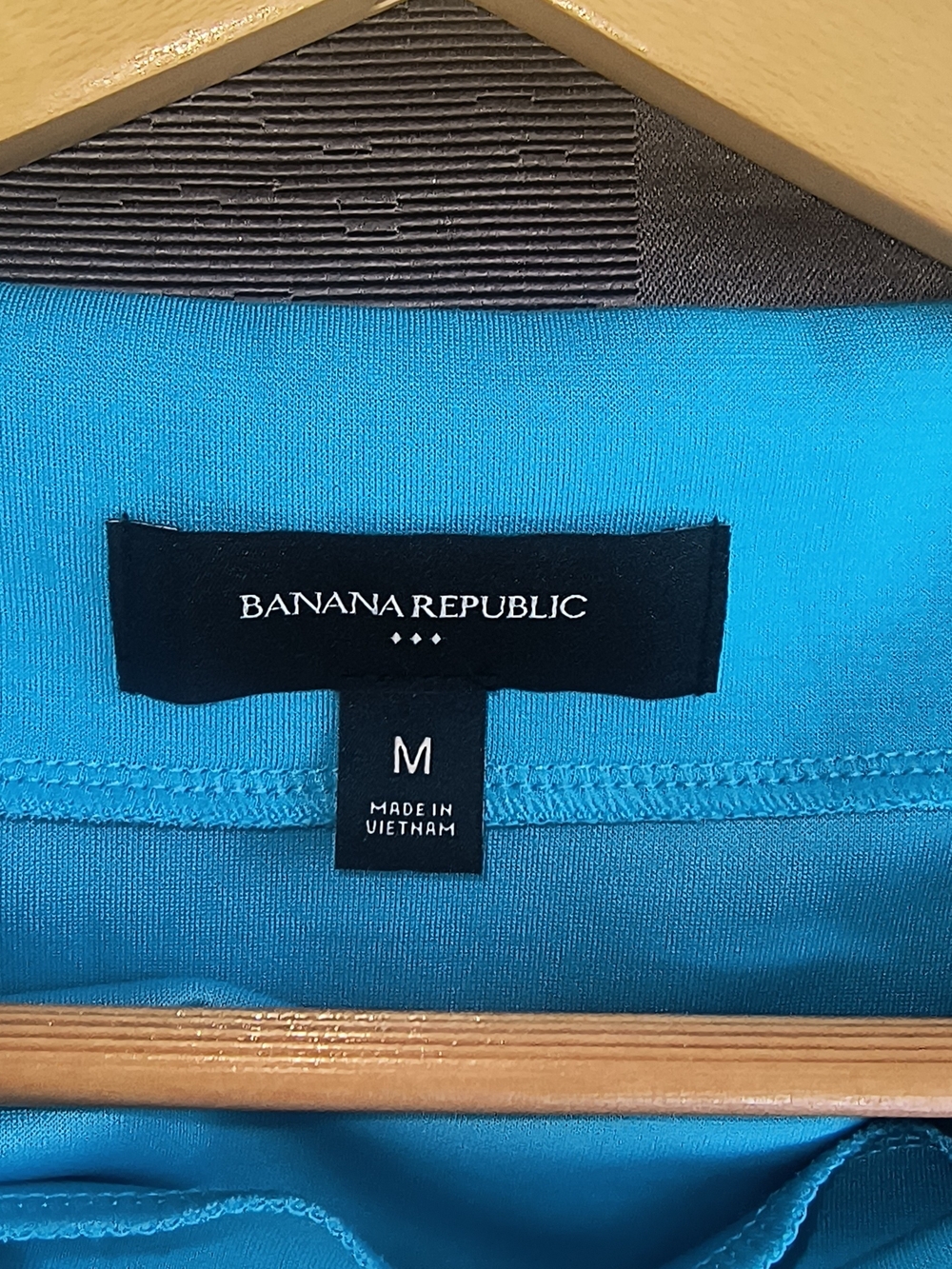 Banana Republic Soft Touch Turquoise Blue Sleeveless Top - Picture 6 of 6